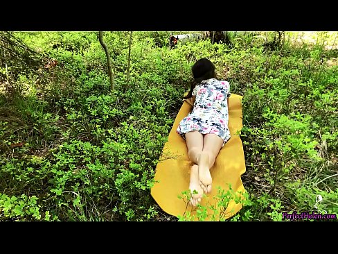 ❤️ Un străin de pe Tinder îmi masturbează păsărica și o fute cu pasiune în pădure ❤❌ at ro.corona-pass.ru ❌️