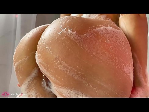 ❤️ Bruneta își masturbează păsărica cu un vibrator până la orgasm intens în duș ❤❌   at ro.corona-pass.ru ❌️